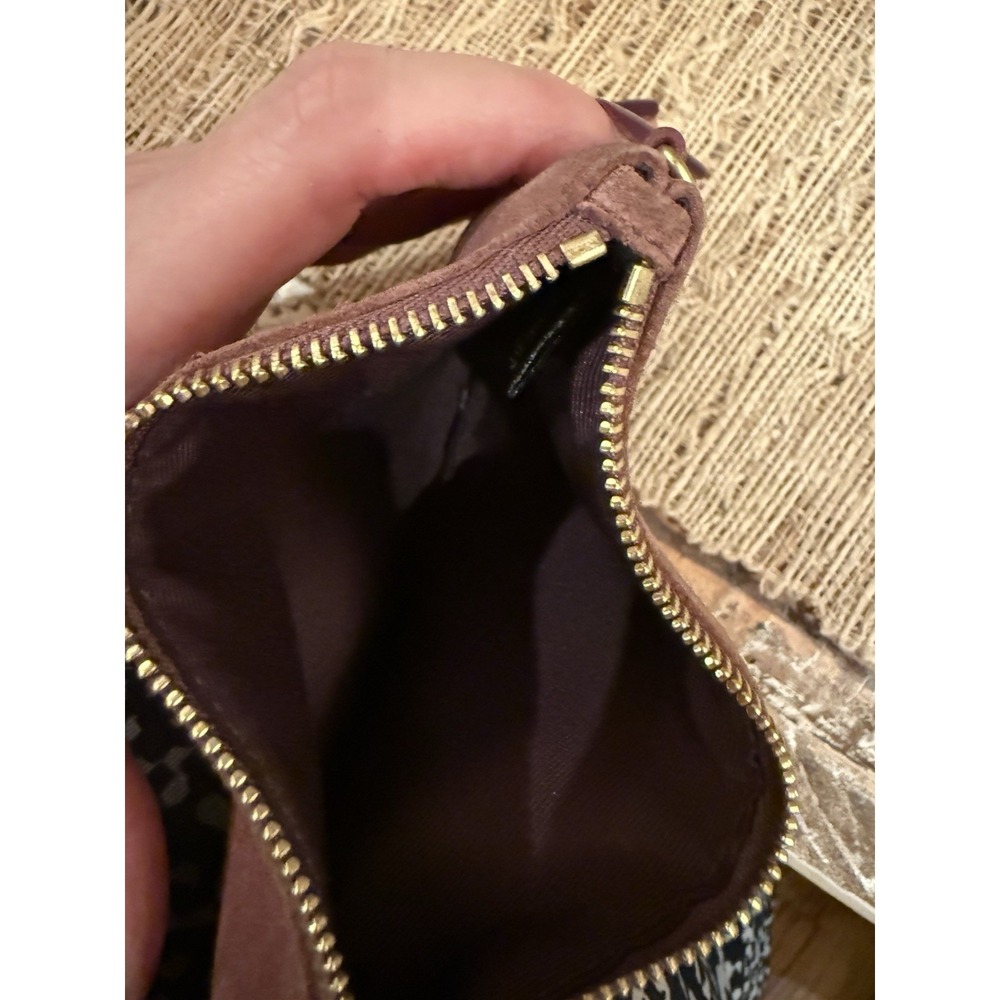 VGC COACH Women's Dark Pink Mauve Suede Leather Wristlet Clutch Coin Purse - Picture 8 of 9